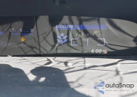 2015 Honda Civic Hybrid z USA, uszkodzony, nr VIN 19XFB4F25FE201736